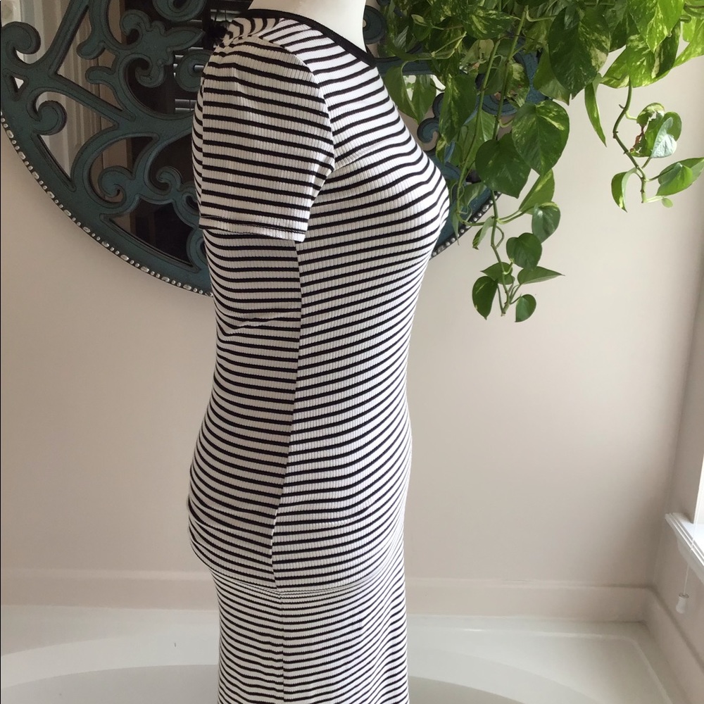 DRESS - Picture 5 of 5